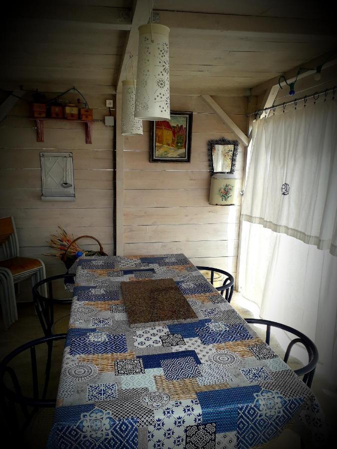 B&B Chez Annie Saint-Martin-de-Gurçon 외부 사진